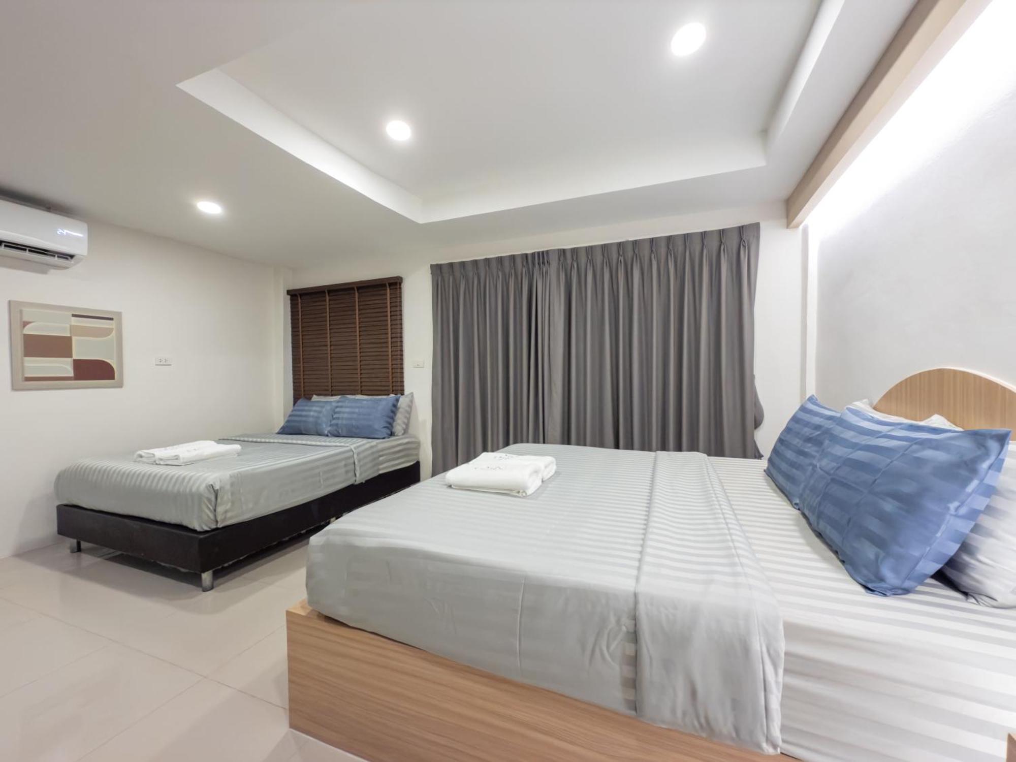The Seathru Koh Larn Hotel Pattaya Exterior photo